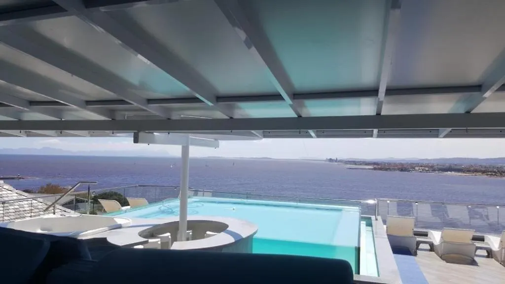 Gordon'S Shore Luxury Apartments - Solar Powered Gordons Bay 0*,  South Africa