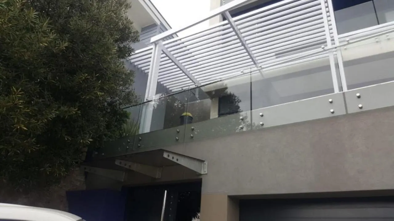 Gordon'S Shore Luxury Apartments - Solar Powered Gordons Bay 0*,  South Africa