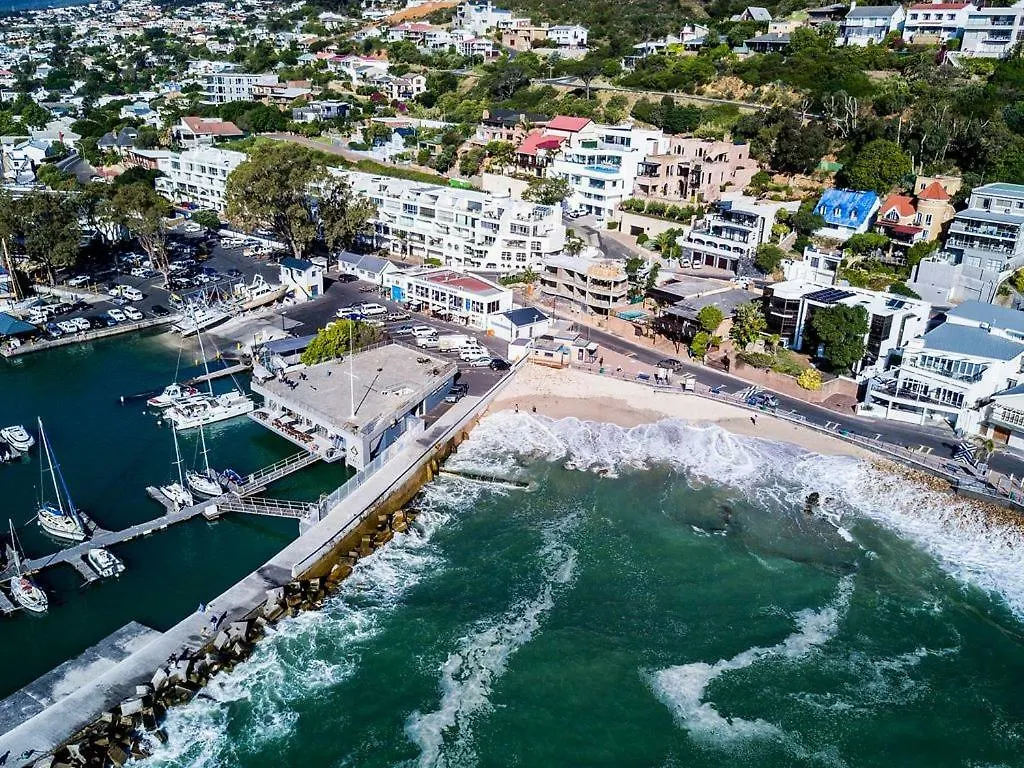 Gordon'S Shore Luxury Apartments - Solar Powered Gordons Bay South Africa
