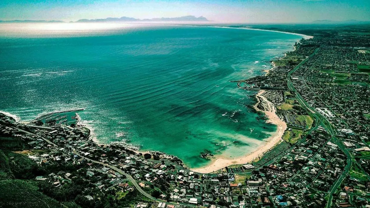 Gordon'S Shore Luxury Apartments - Solar Powered Gordonʼs Bay Südafrika