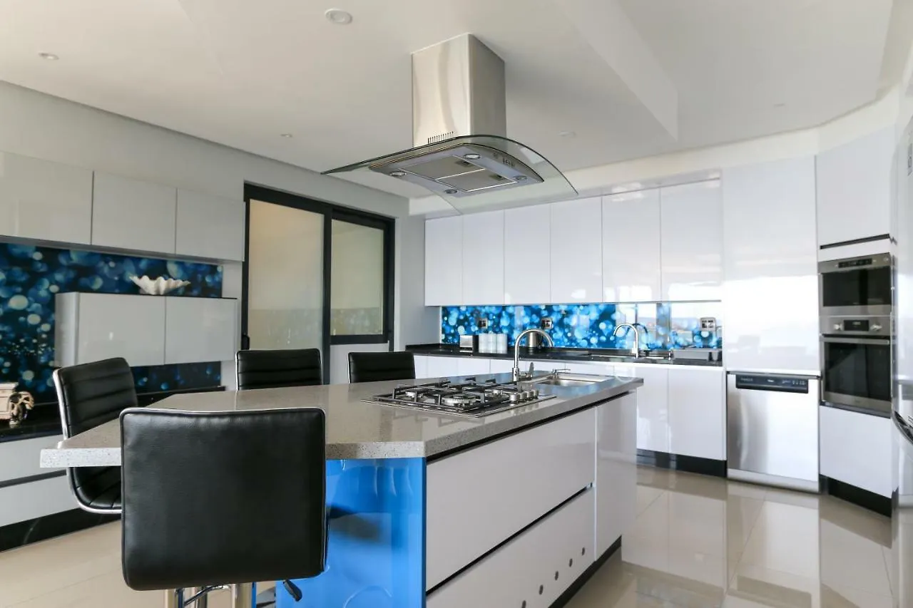 Gordon'S Shore Luxury Apartments - Solar Powered Gordonʼs Bay